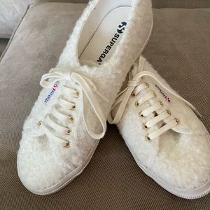 Superga tennis shoe.Size 91/2